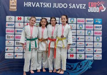 DORA KORDIĆ BRONČANA NA PRVENSTVU HRVATSKE ZA DJEVOJČICE I DJEČAKE DO 14 GODINA