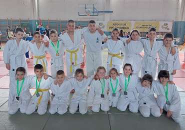 12 ODLIČJA ZA ČLANOVE JUDO KLUBA „OLIMP“ VINKOVCI