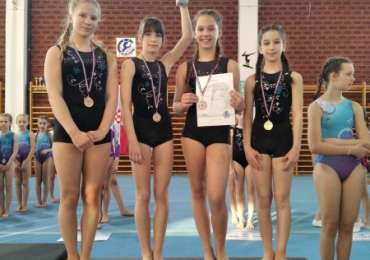 Mlađe juniorke brončane, kadeti zlatni na početku sezone natjecanja