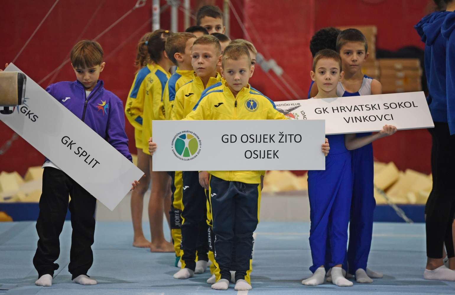 Vinkovački najmlađi gimnastičari nastupili na pojedinačnom prvenstvu Hrvatske