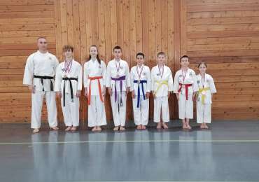 KARATE KLUB “VINKOVCI” OSVOJIO 7 ODLIČJA NA MEĐUNARODNOM TURNIRU U OSIJEKU