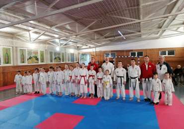 22 NOVA ZVANJA U KARATE KLUBU “VINKOVCI”