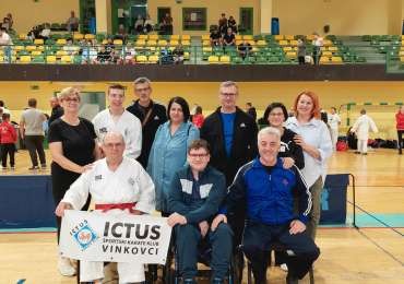 NATJECATELJI KARATE KLUBA „ICTUS“ VINKOVCI KREŠIMIR SUČIĆ I MARKO MAĐAR OSVOJILI DVA ODLIČJA