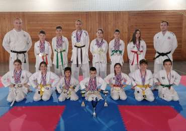 123 MEDALJE U 2023. ZA KARATE KLUB “VINKOVCI”