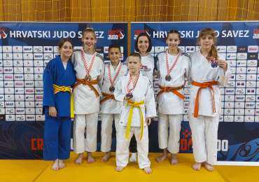 Judo klub „Olimp“ Vinkovci osvojilo 5 medalja na Prvenstvu Hrvatske za dječake i djevojčice do 14 godina