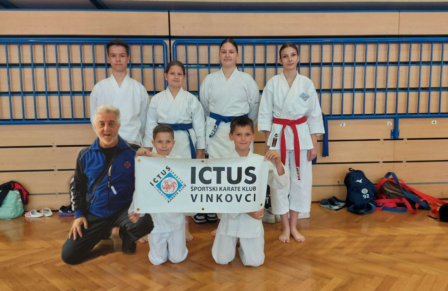 ŠPORTSKI KARATE KLUBA „ICTUS“ VINKOVCI OSVOJIO 6 ODLIČJA