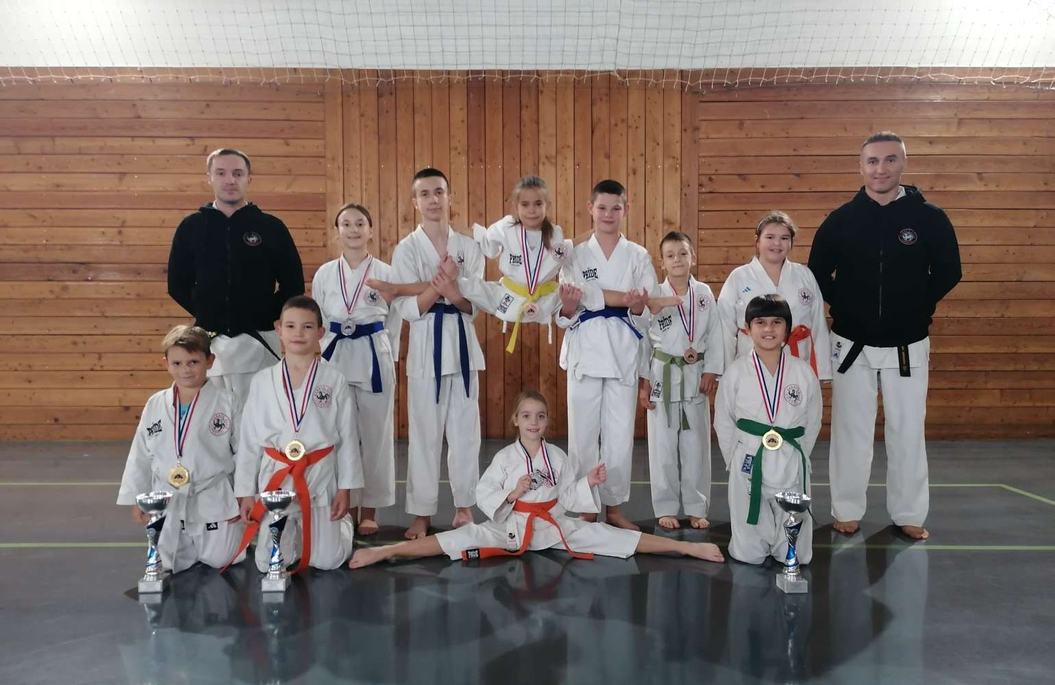 SEDAM MEDALJA S PRVENSTVA HRVATSKE ZA KARATE KLUB VINKOVCI