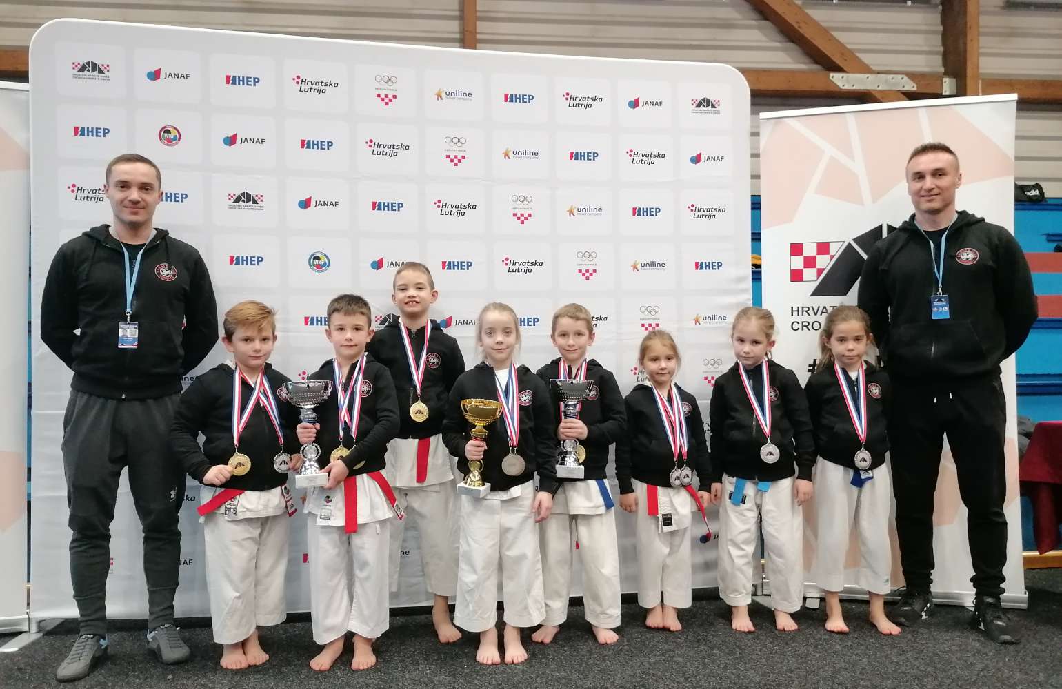 NOVIH SEDAM MEDALJA S PRVENSTVA HRVATSKE ZA KARATE KLUB VINKOVCI