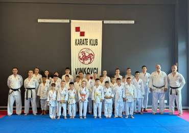KARATE KLUB VINKOVCI ODRŽAO POLAGANJE ZA VIŠA ZVANJA 