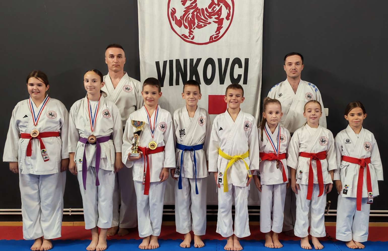 ČETIRI MEDALJE SA PRVENSTVA HRVATSKE ZA KARATE KLUB VINKOVCI